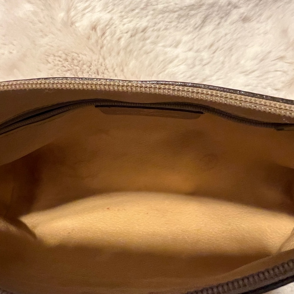 AUTHENTIC VINTAGE GUCCI 🌸 💕 CROSSBODY BAG OR SHOULDER - Picture 14 of 16